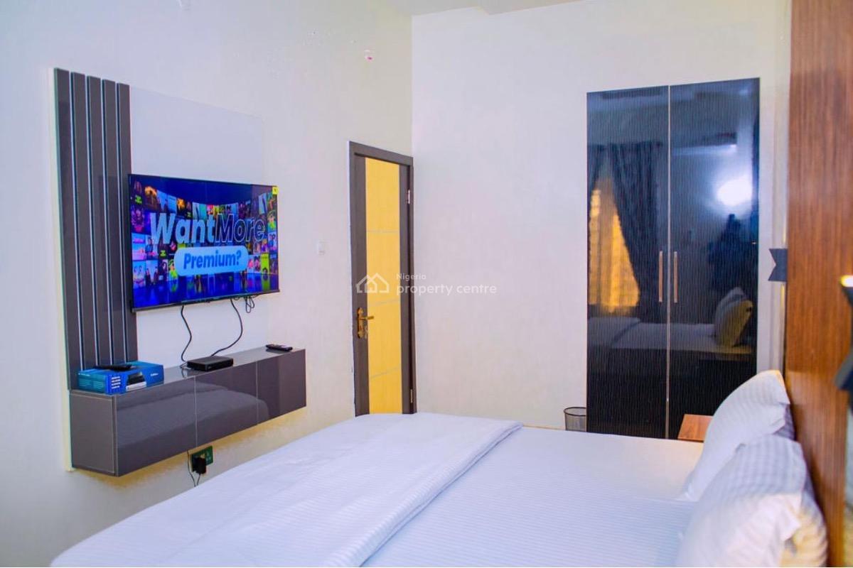 Beautifully Furnished 4bedroom Semi Detached Duplex with Bq, Lekki Conservation, Chevron, Lekki, Lagos, Semi-detached Duplex for Sale