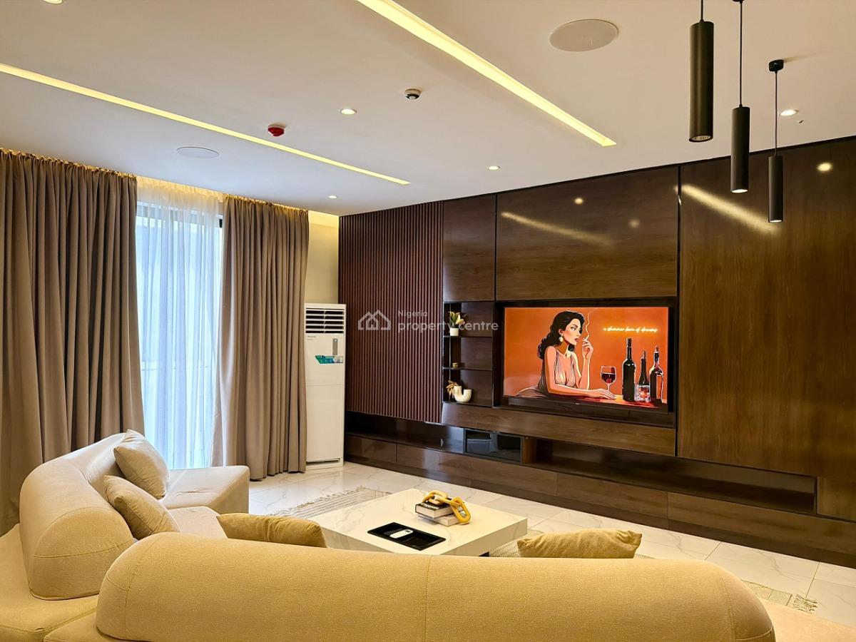 Luxe 2 Bedroom with Suspended Pool, Akin Leigh Crescent Off Wole Olateju Crescent, Lekki Phase 1, Lekki, Lagos, Flat / Apartment Short Let