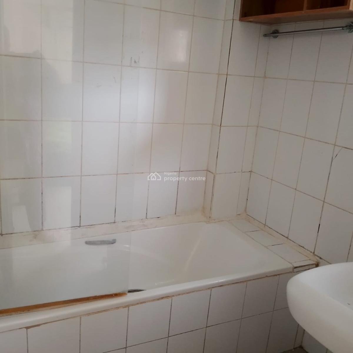 Partly Furnished 4 Bedroom Flat, 1004 Estate, Victoria Island (vi), Lagos, Flat / Apartment for Rent