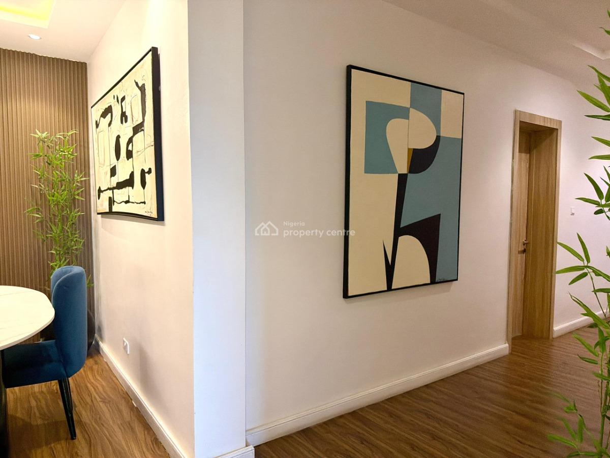 Beautiful 2 Bedroom with Snooker and Rooftop Swimming Pool, Tokunbo Omisore Street Off Wole Olateju Crescent, Lekki Phase 1, Lekki, Lagos, Flat / Apartment Short Let