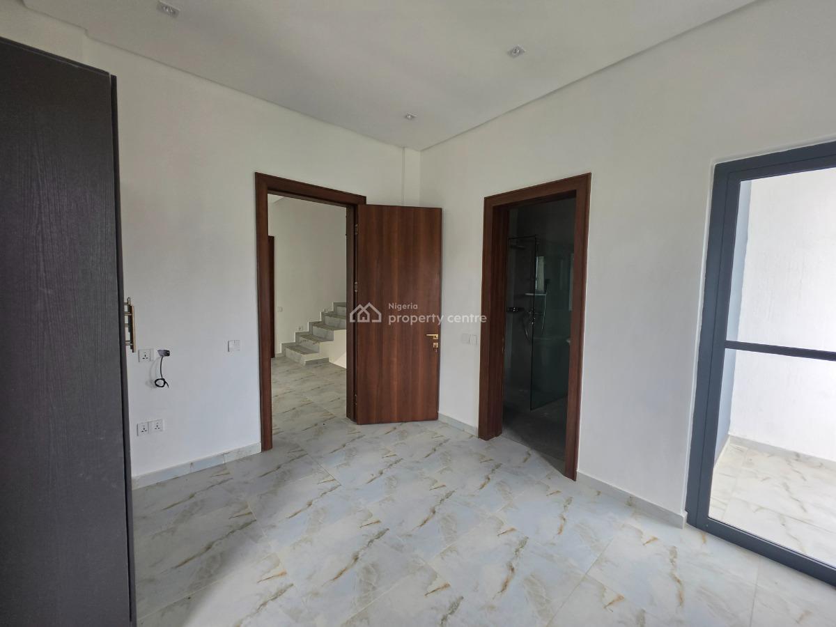 Brand New 4 Bedroom Semi Detached Duplex in a Shared Compound, Off Admiralty Road, Lekki Phase 1, Lekki, Lagos, Semi-detached Duplex for Sale