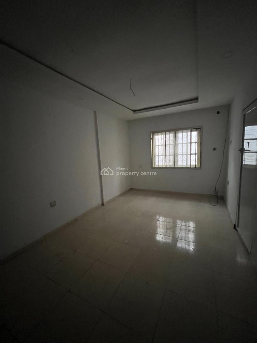 Well Renovated 3bed with Gate House in a Code to Access Est, Abraham Adesanya Estate, Ajah, Ajah, Lagos, Semi-detached Bungalow for Rent