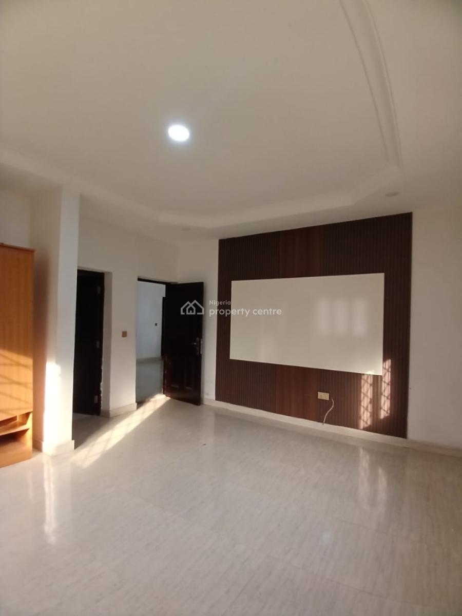 Spacious 6 Bedroom Fully Detached Duplex with 4 Bed Guest Charlet, Asokoro District, Abuja, Detached Duplex for Rent