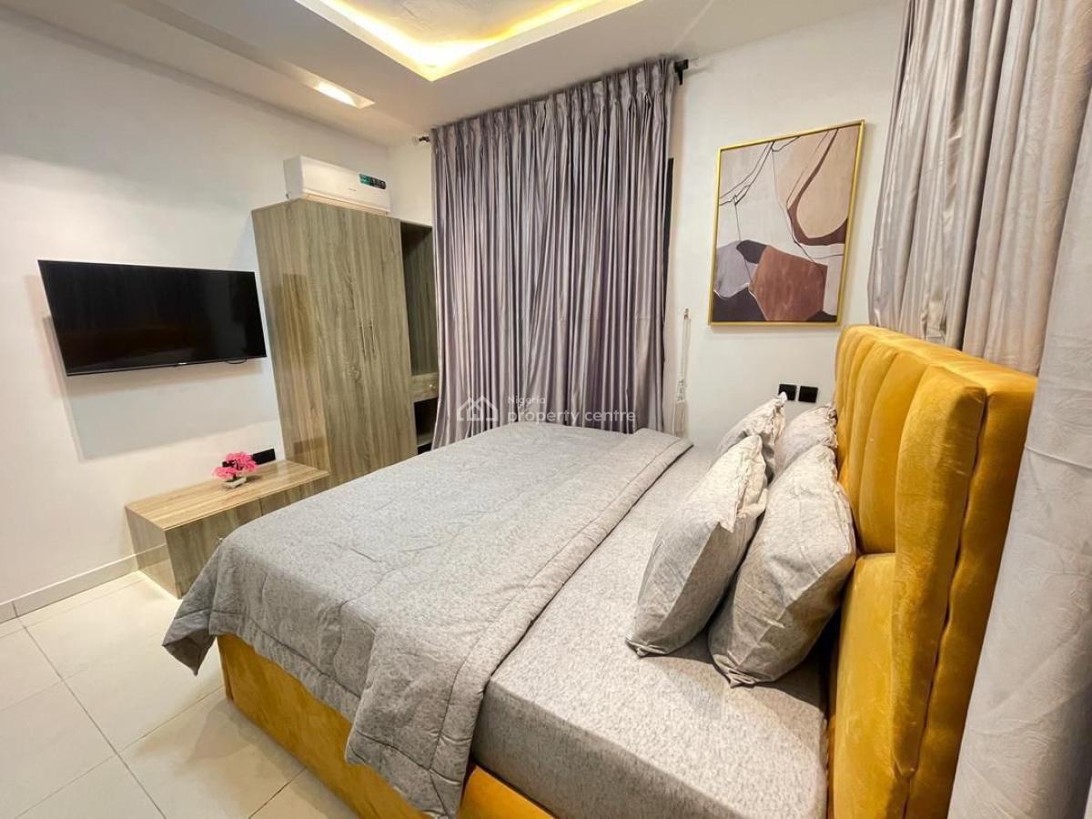 Sharp 2 Bedroom Apartment, Estate Off Gbanbgala Road Ikate, Ikate, Lekki, Lagos, Flat / Apartment Short Let