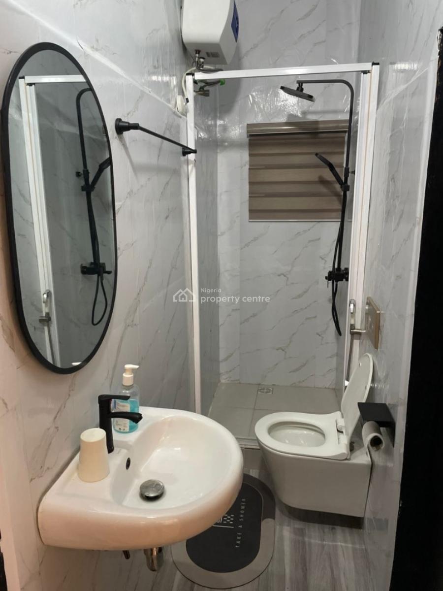 1-bedroom Apartment, Lekki Phase 1 ( Off Admiralty Way) 📍, Lekki Phase 1, Lekki, Lagos, Flat / Apartment Short Let