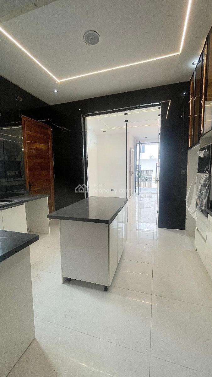 Luxury 4bedroom, Ikota, Lekki, Lagos, Semi-detached Duplex for Sale