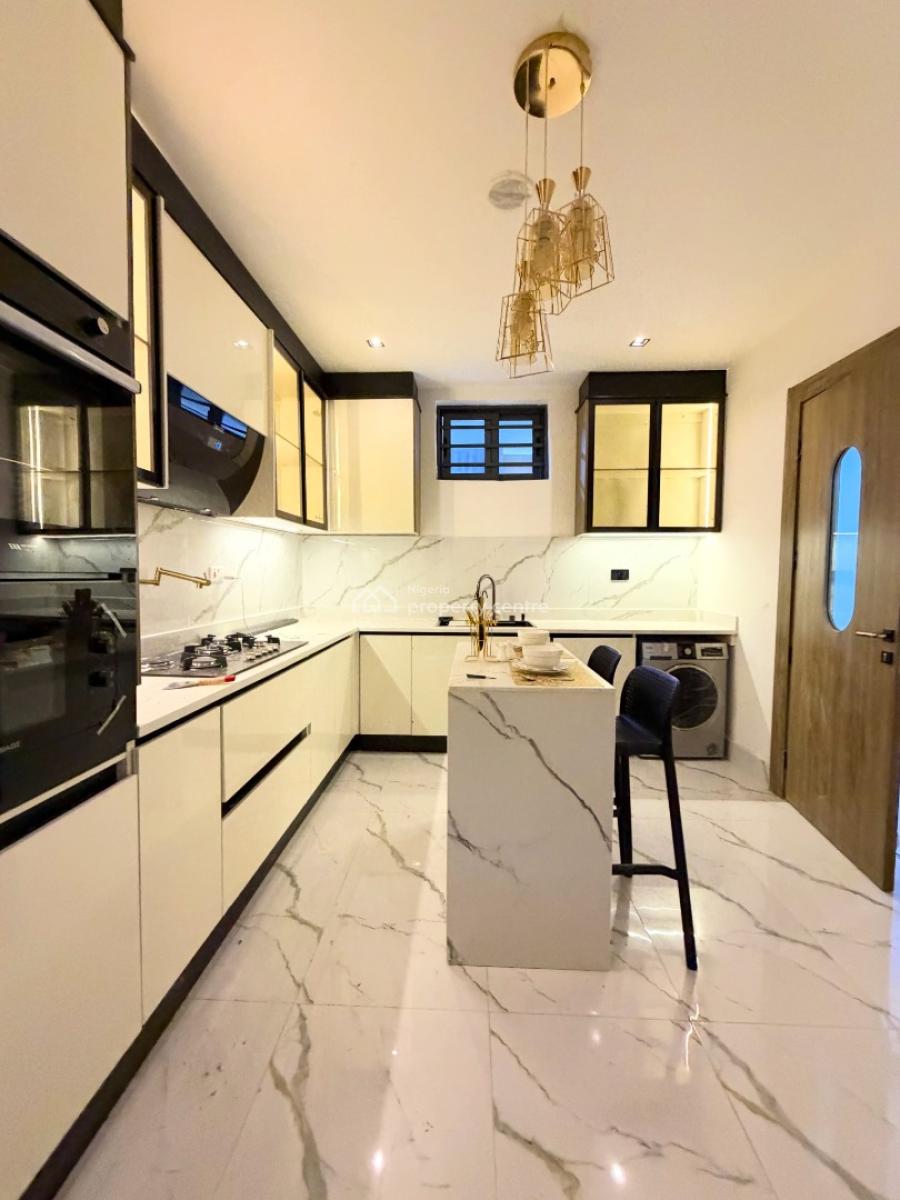 2 Bedroom Apartments, Lekki Phase 1, Lekki, Lagos, Flat / Apartment for Sale