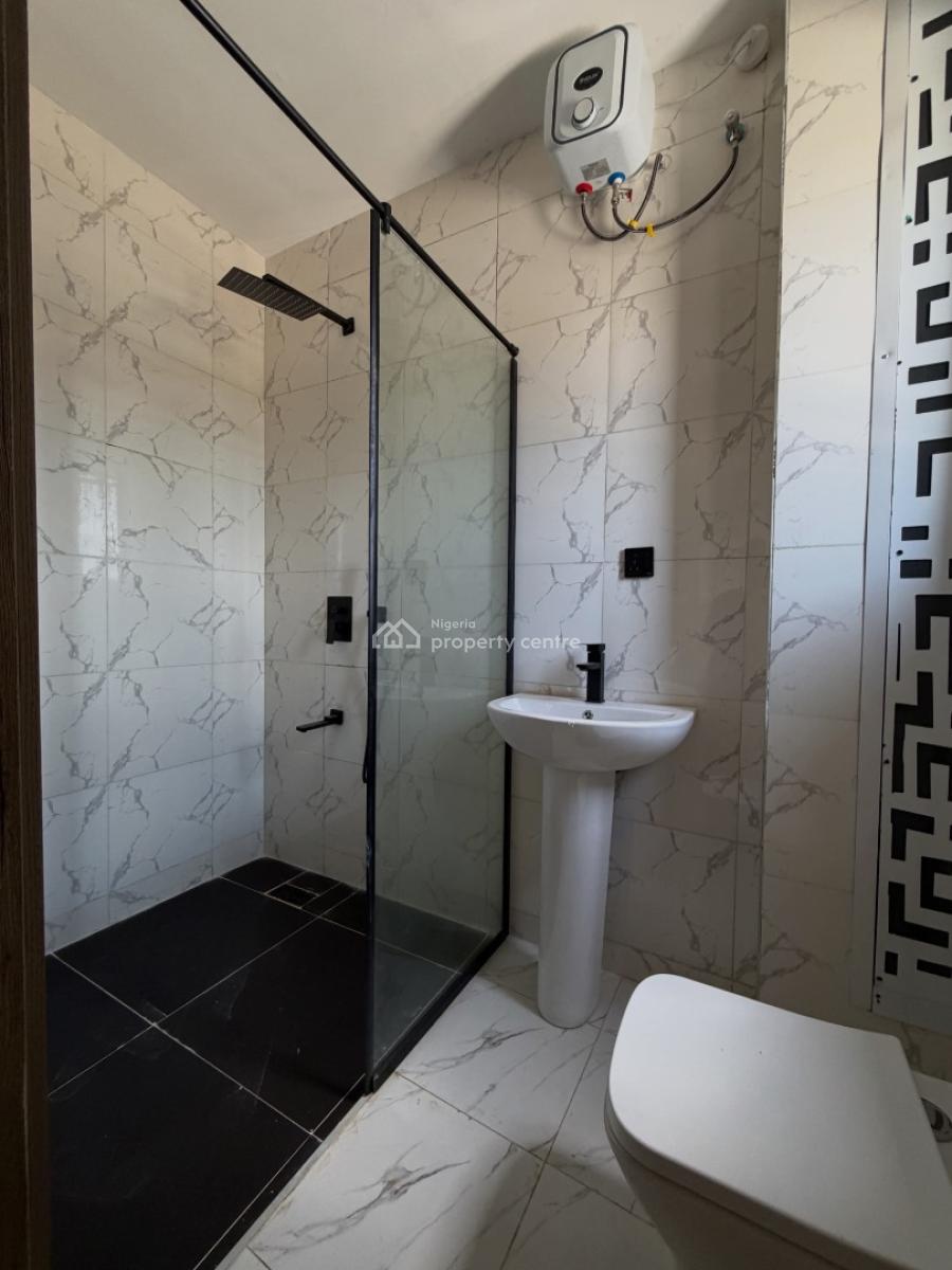 2 Bedroom Apartments, Lekki Phase 1, Lekki, Lagos, Flat / Apartment for Sale