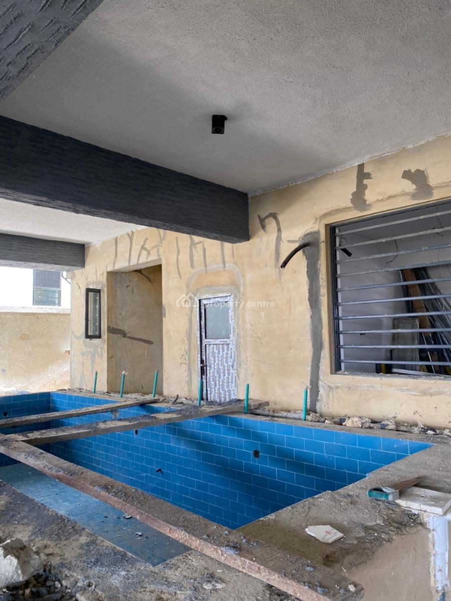 1 Bedroom Apartment with Swimming Pool, Lekki Phase 1, Lekki, Lagos, Flat / Apartment for Sale