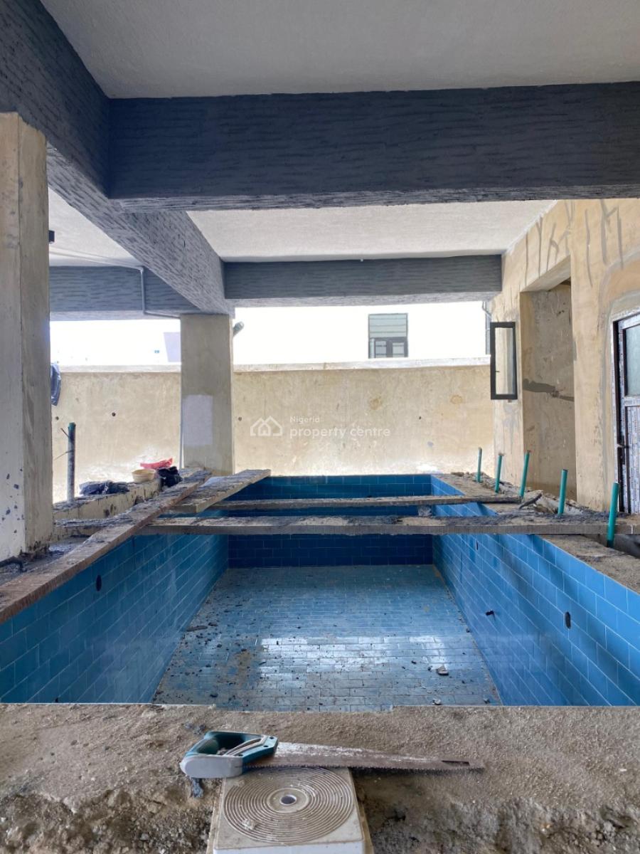 1 Bedroom Apartment with Swimming Pool, Lekki Phase 1, Lekki, Lagos, Flat / Apartment for Sale
