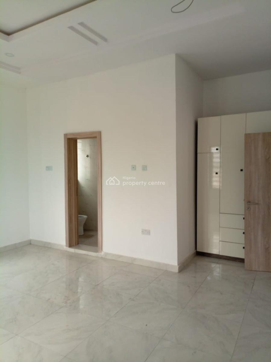 5 Bedrooms Fully Detached Duplex, Off Bashiru Shittu, Gra Phase 2, Magodo, Lagos, Detached Duplex for Sale