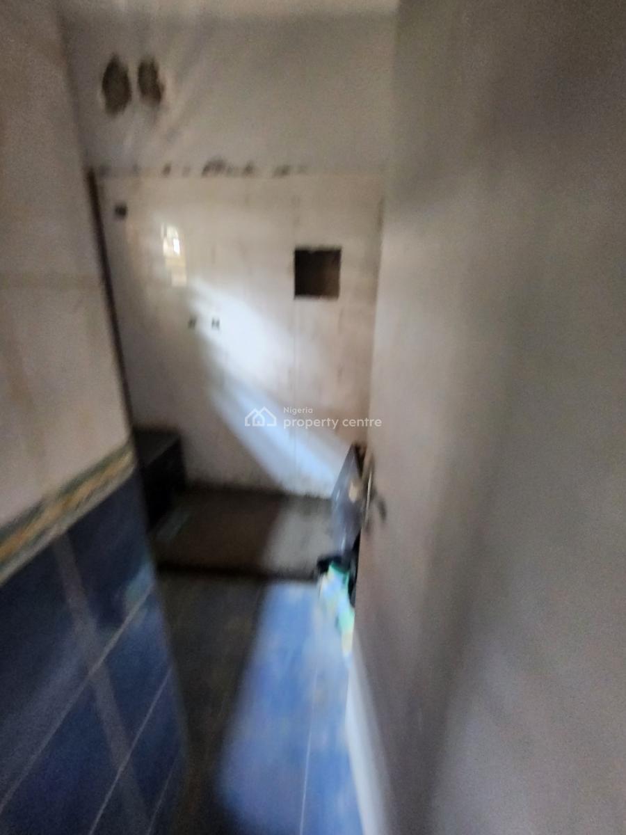 Clean Self-contained Container, Service with Generator & Ac , Tarred, By Arab( Fully Tarred), Utako, Abuja, Self Contain (single Rooms) for Rent
