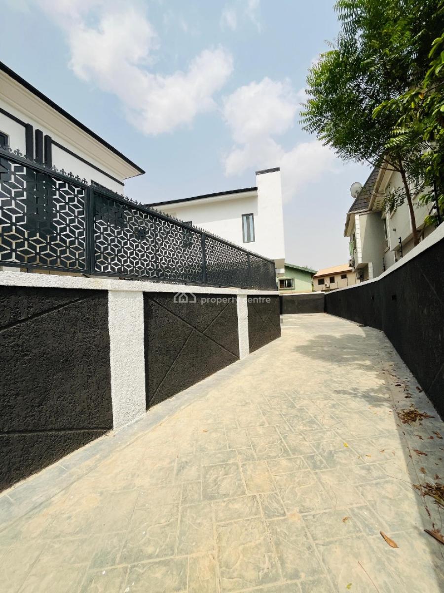 Nicely Built 5 Bedroom Fully Detached Duplex with a Room Bq, Omole Phase 1, Ikeja, Lagos, Detached Duplex for Sale