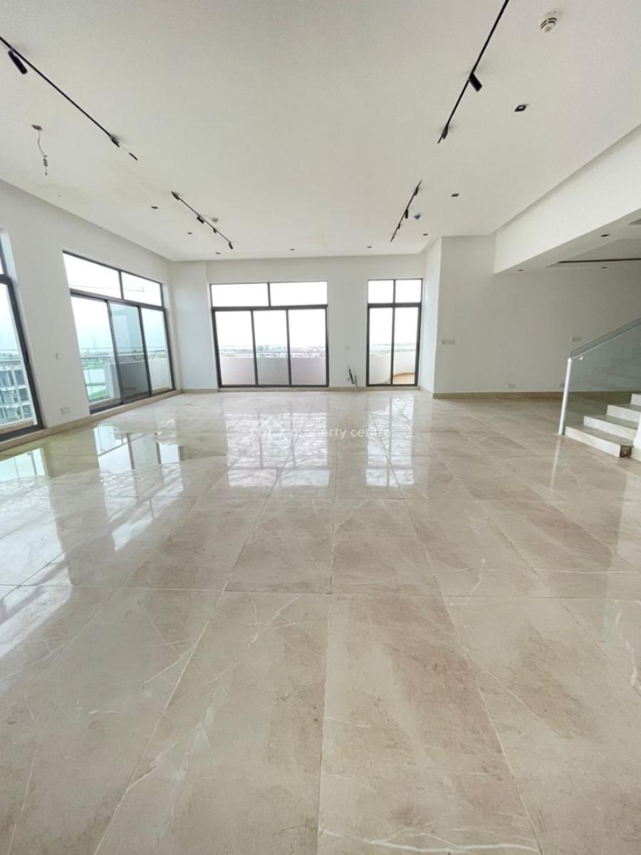 Contemporary 4 Bedroom Maisonette Penthouse, 15 Minutes Drive to Lekki Conservation Centre, Lekki, Lagos, House for Sale