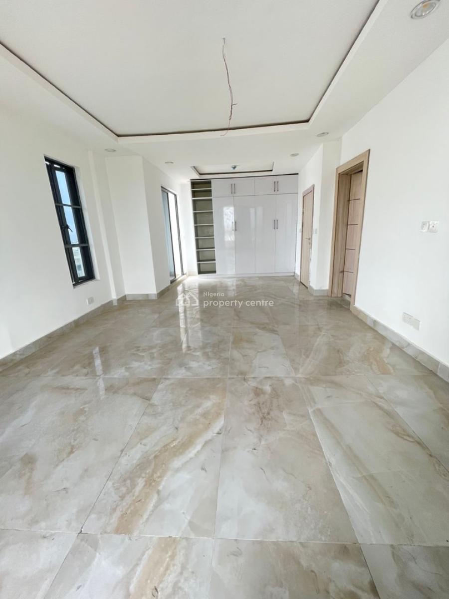 Contemporary 4 Bedroom Maisonette Penthouse, 15 Minutes Drive to Lekki Conservation Centre, Lekki, Lagos, House for Sale