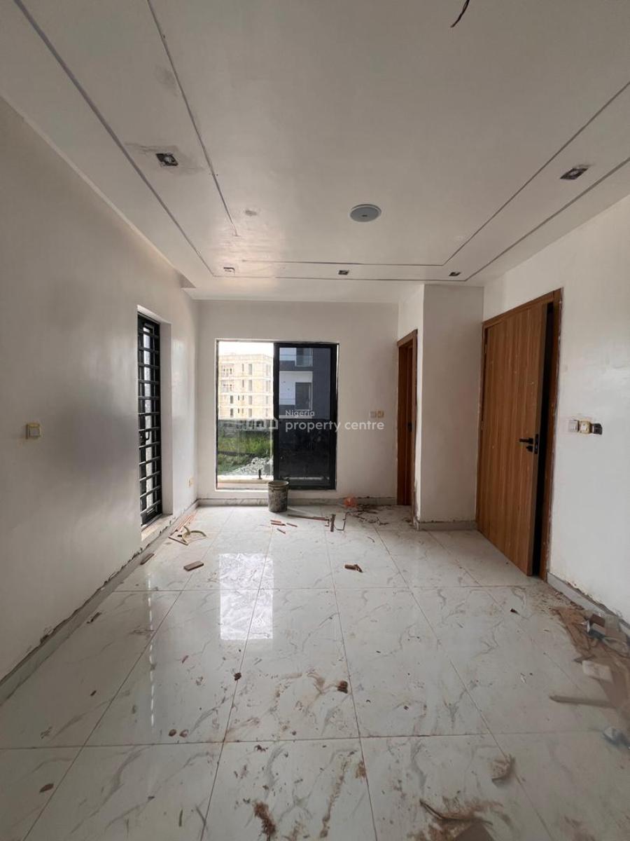 Serviced 4 Bedroom Terrace Duplex, Off Freedom Way.lekki Phase 1, Lekki Phase 1, Lekki, Lagos, Terraced Duplex for Sale