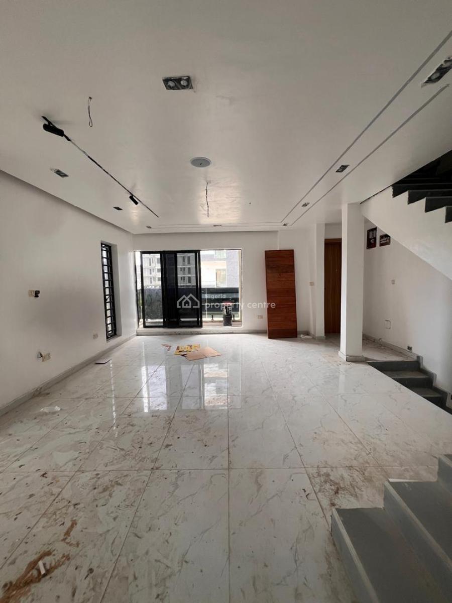 Serviced 4 Bedroom Terrace Duplex, Off Freedom Way.lekki Phase 1, Lekki Phase 1, Lekki, Lagos, Terraced Duplex for Sale