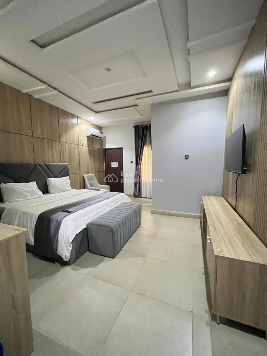 15 Room Hotel Fully Furnished, Apo Resettlement, Apo, Abuja, Hotel / Guest House for Sale