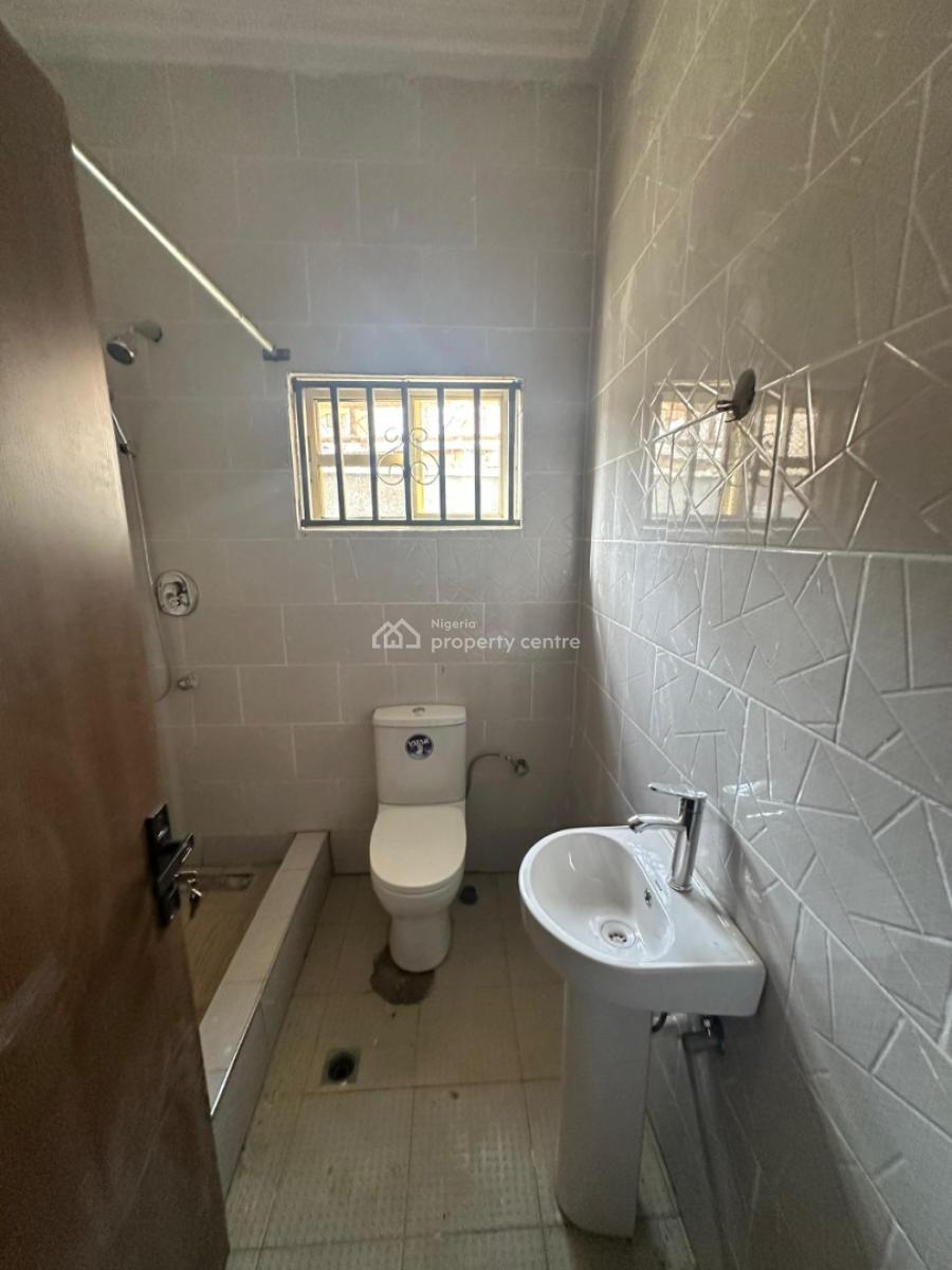 Standard Renovated 2-bedroom Block of Flats, Associated Estate, Karmo, Abuja, Flat / Apartment for Rent