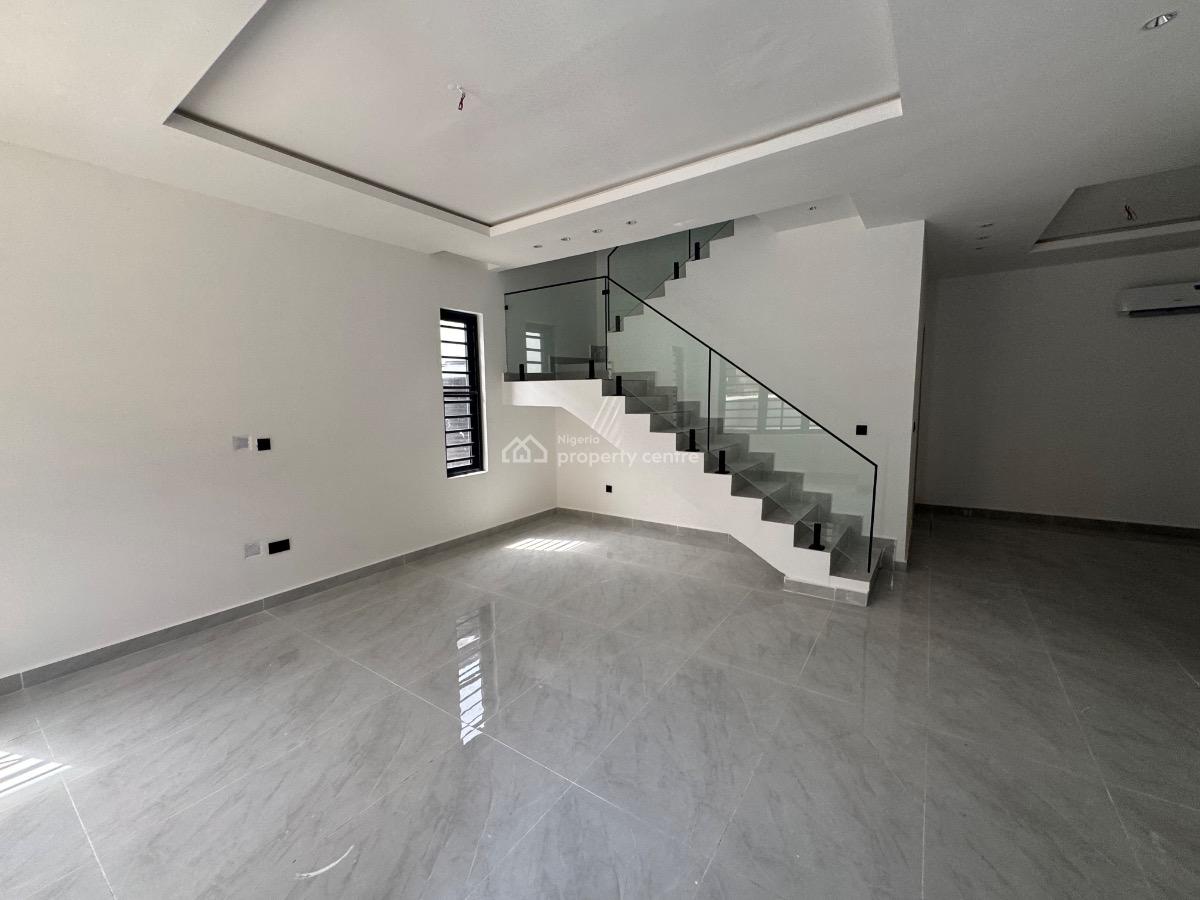 a Brand New Serviced 3 Bedroom Duplexes and Maisonette in Lekki, Lekki Phase 1., Lekki Phase 1, Lekki, Lagos, Terraced Duplex for Sale