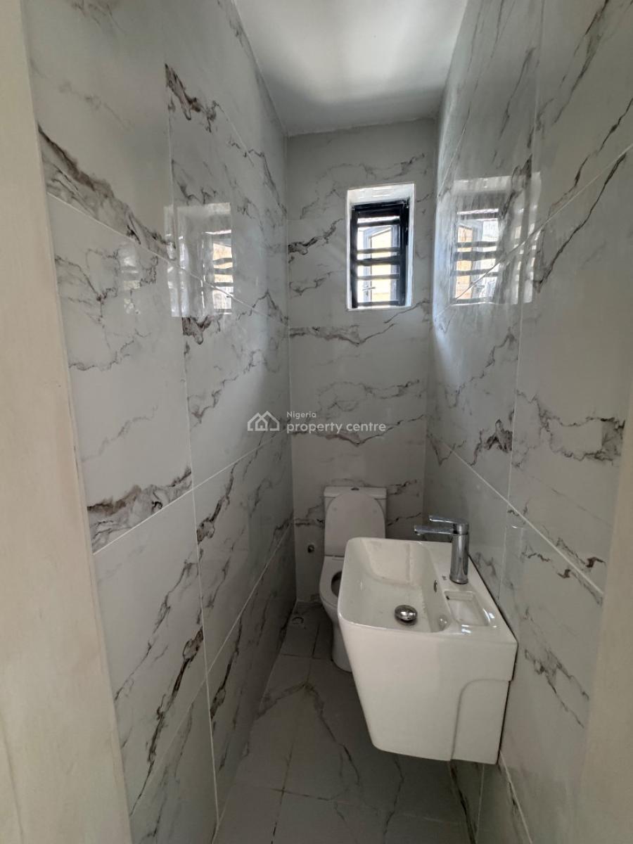 a Brand New Serviced 3 Bedroom Duplexes and Maisonette in Lekki, Lekki Phase 1., Lekki Phase 1, Lekki, Lagos, Terraced Duplex for Sale