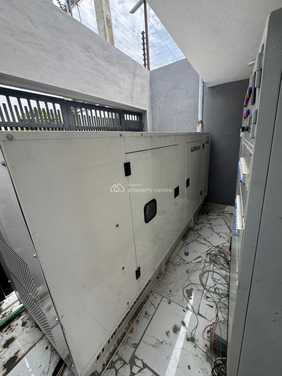 a Brand New Serviced 3 Bedroom Duplexes and Maisonette in Lekki, Lekki Phase 1., Lekki Phase 1, Lekki, Lagos, Terraced Duplex for Sale