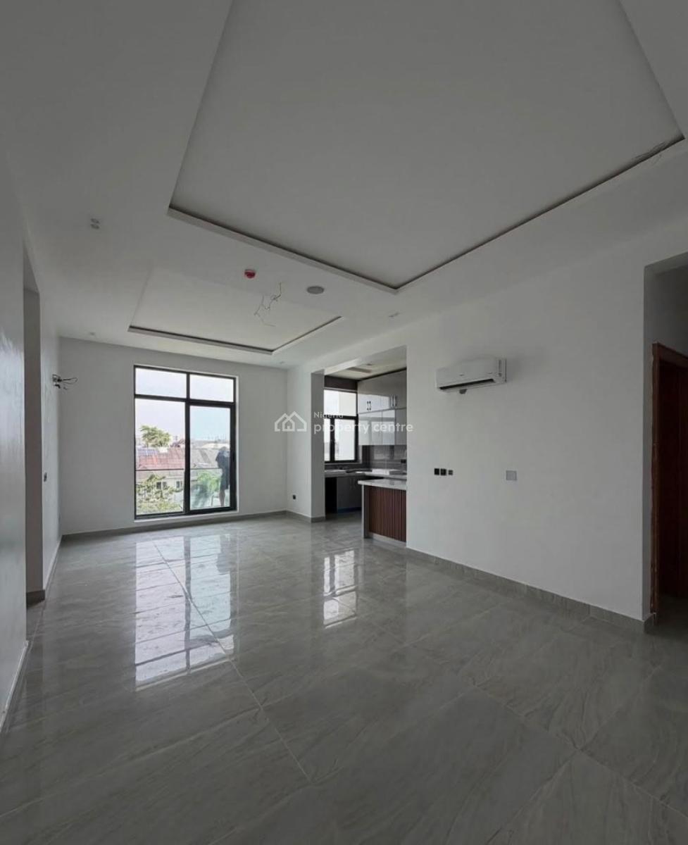 Luxurious 2-bedroom Apartment, Lekki Phase One, Lekki, Lagos, Flat / Apartment for Rent