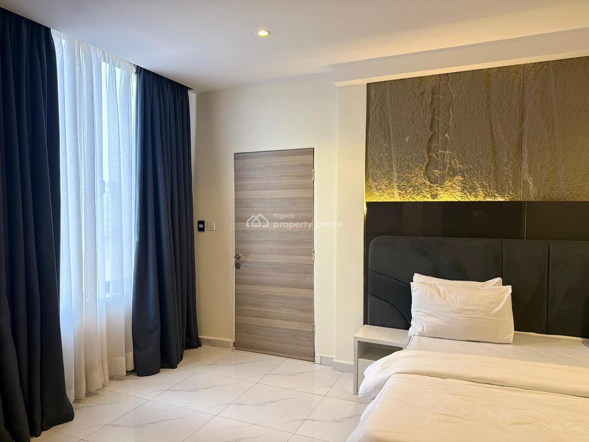 Beautiful 2 Bedroom with Suspended Pool, Akin Leigh Crescent Off Wole Olateju Crescent, Lekki Phase 1, Lekki, Lagos, Flat / Apartment Short Let