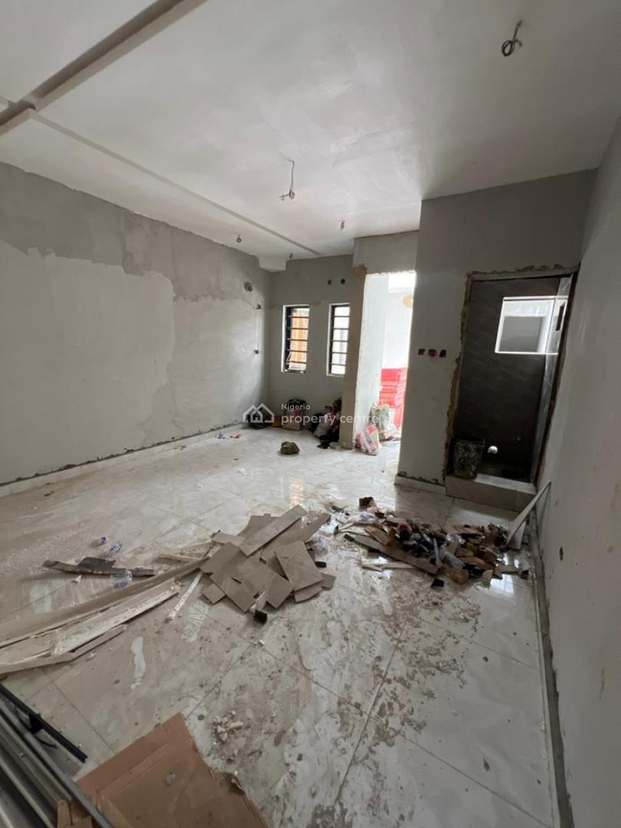 Luxury 1 Bedroom Apartment, Obanikoro, Shomolu, Lagos, Mini Flat (room and Parlour) for Sale