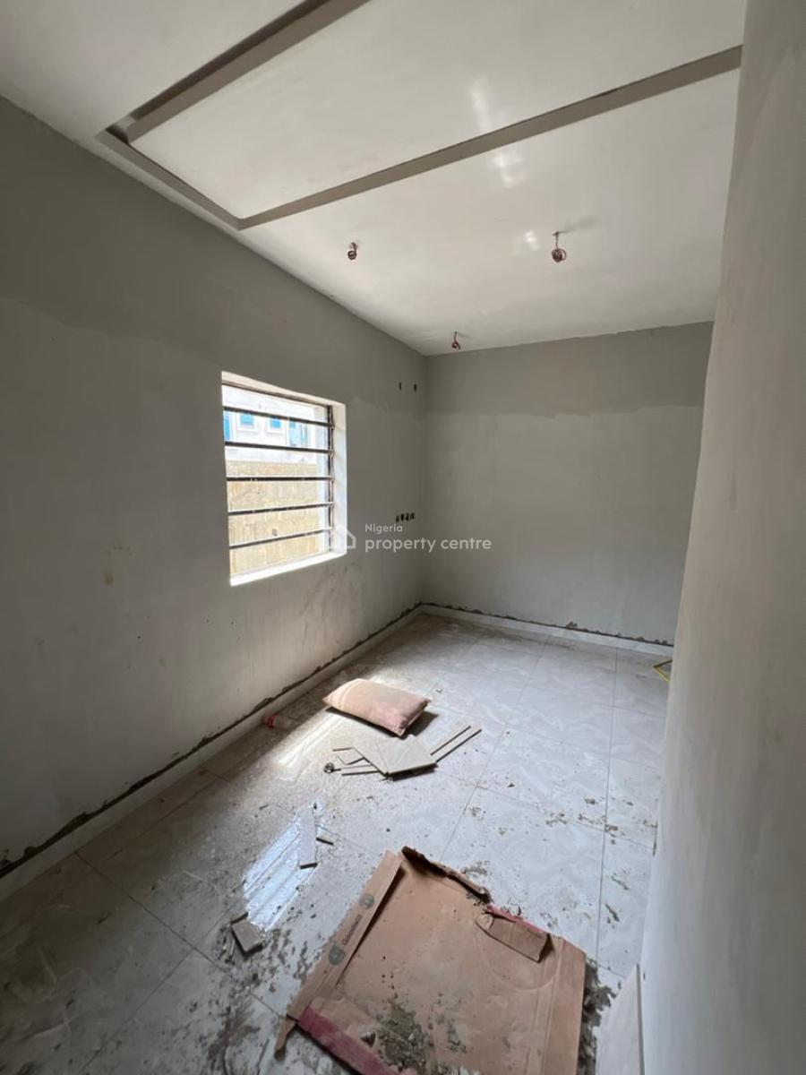 Luxury 1 Bedroom Apartment, Obanikoro, Shomolu, Lagos, Mini Flat (room and Parlour) for Sale