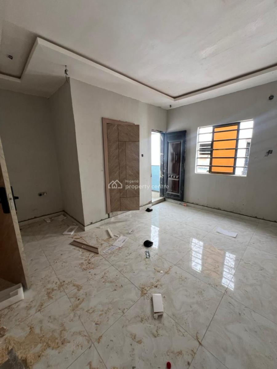 Luxury 1 Bedroom Apartment, Obanikoro, Shomolu, Lagos, Mini Flat (room and Parlour) for Sale