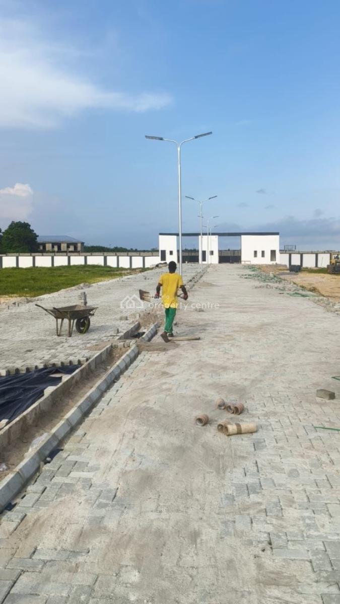 Dry Land Available in 500&1000sqm, Aiyetiro / Lekki Epe Expressway/ Aviara Residence, Ibeju Lekki, Lagos, Residential Land for Sale