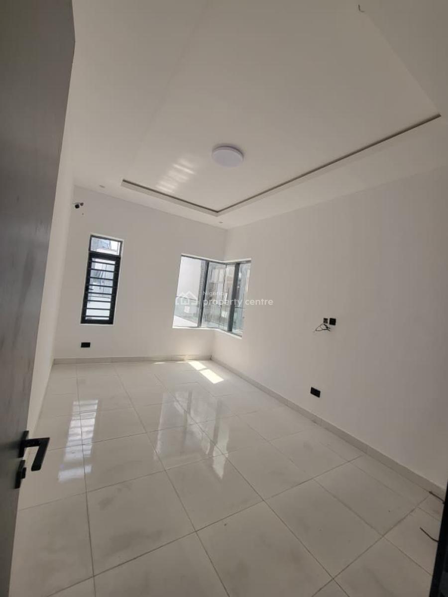 Executive 2 Bedroom Flat Apartment in Lekki Scheme 2 Ajah, Lekki Scheme 2 Ajah, Ajah, Lagos, Flat / Apartment for Rent