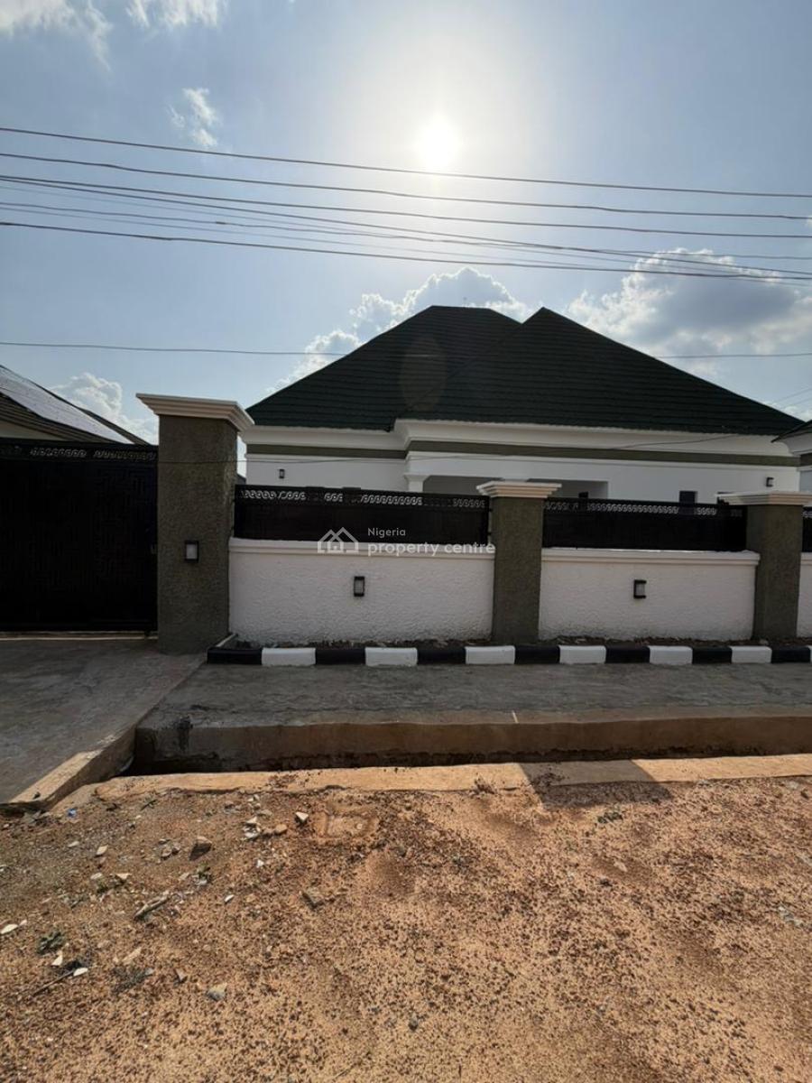 Brand New 3 Bedrooms Bungalow and 2 Rooms Bq, Apo, Abuja, Detached Bungalow for Sale
