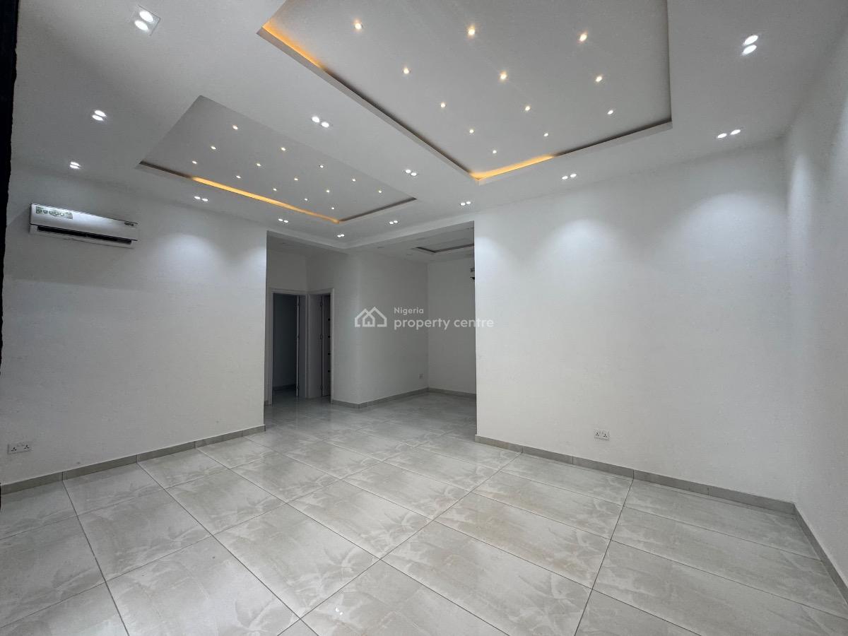 a Brand New 3 Bedroom Apartment with Bq, Lekki Phase 1, Lekki, Lagos, Flat / Apartment for Rent