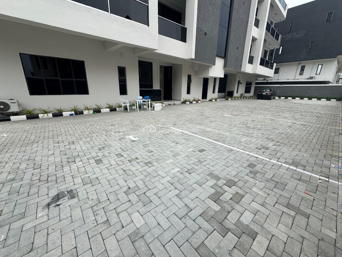 a Brand New 3 Bedroom Apartment with Bq, Lekki Phase 1, Lekki, Lagos, Flat / Apartment for Rent