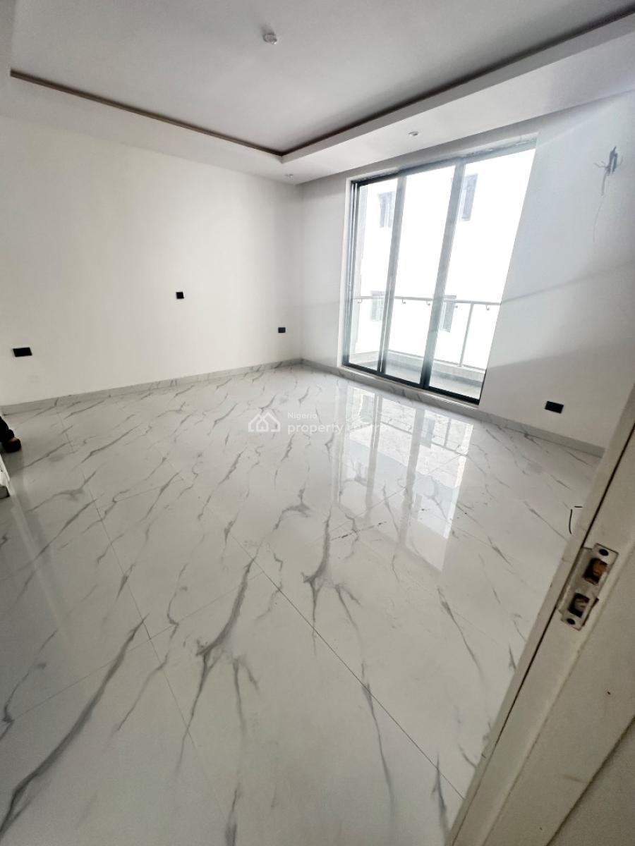 Newly Renovated 3 Bedroom Flat with a Bq, Palace Road, Oniru, Victoria Island (vi), Lagos, Flat / Apartment for Rent