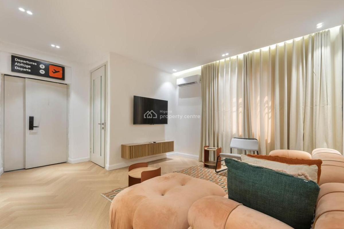 Luxury 1 Bedroom Apartment with Housekeeping and Chef on Demand, Suoerfast Wifi and Gymnasium, Lekki Phase 1, Lekki, Lagos, Flat / Apartment Short Let