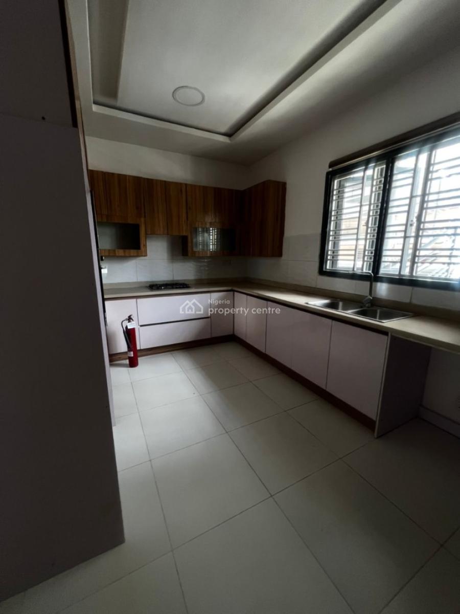 Spacious 4 Bedroom Terrace Duplex with Bq, Ikate, Lekki, Lagos, Terraced Duplex for Sale