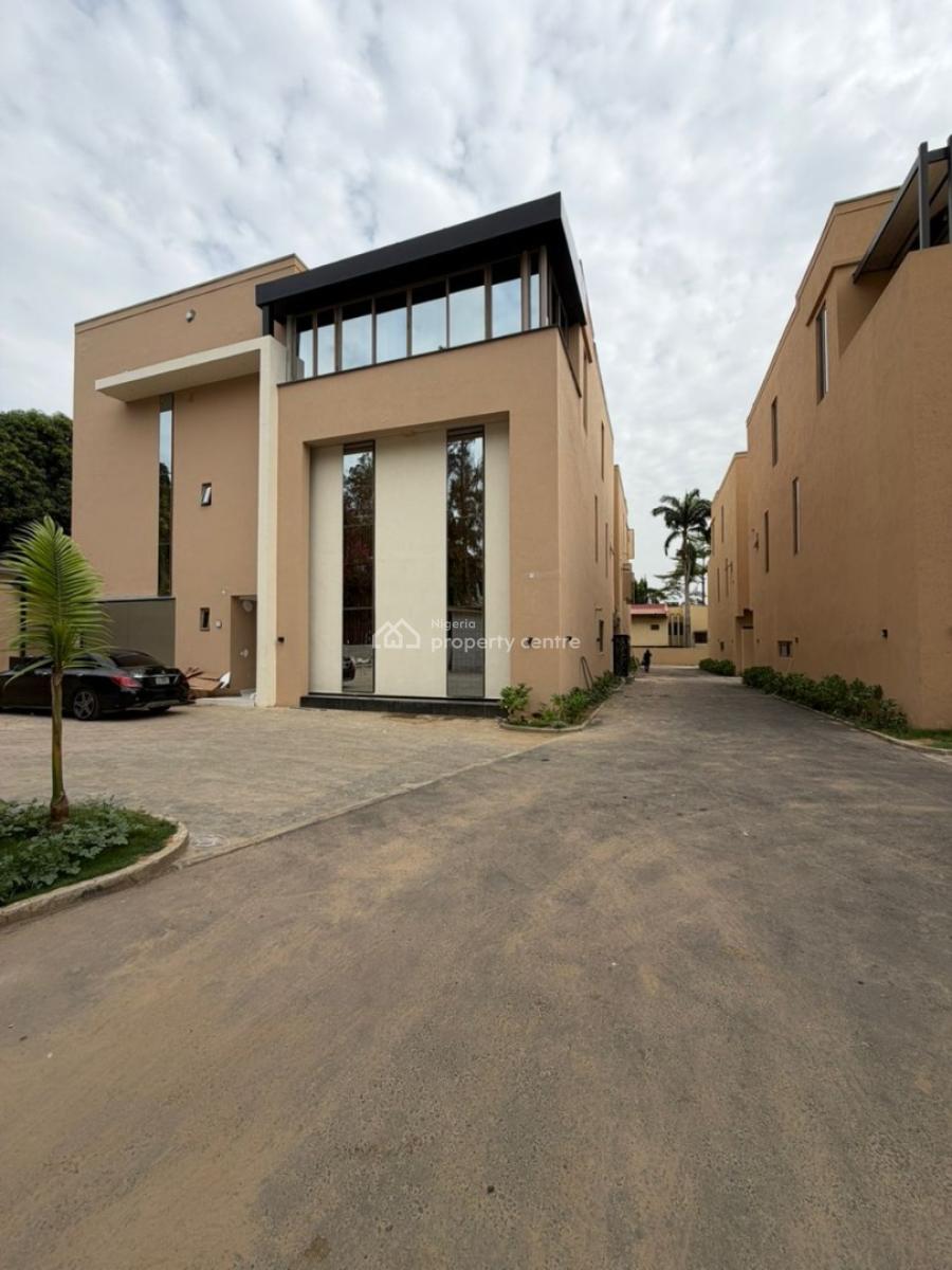 Well Finished 4 Bedroom Detached Duplex  1 Room Bq, Maitama District, Abuja, Detached Duplex for Sale
