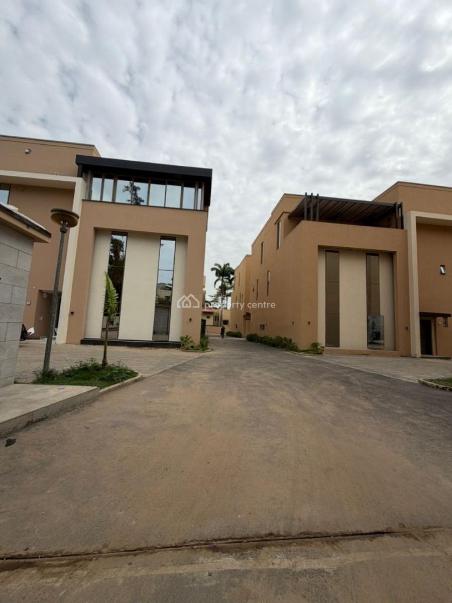 Well Finished 4 Bedroom Detached Duplex  1 Room Bq, Maitama District, Abuja, Detached Duplex for Sale