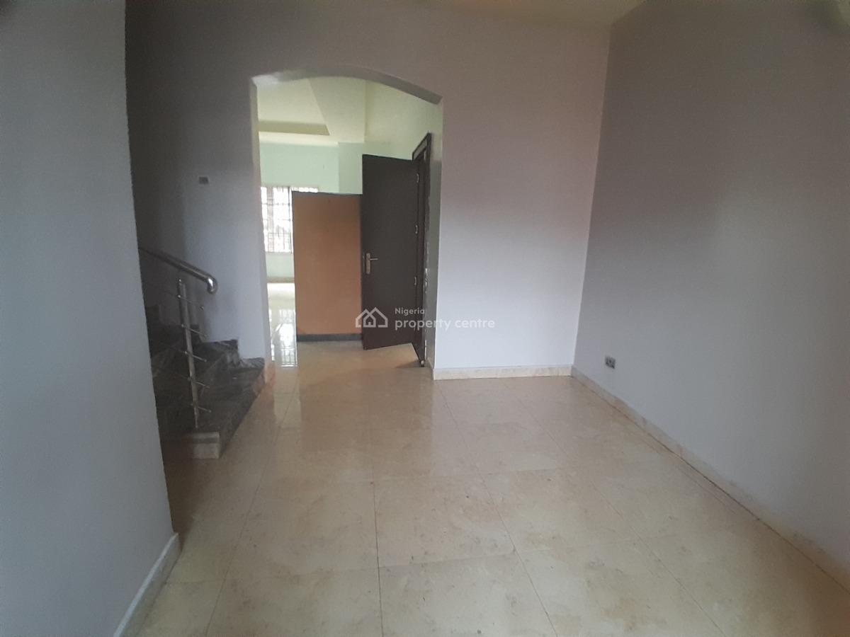 Serviced 5-bedroom Terrace Duplex with 2-room Bq for Office Use in Wus, Wuse 2, Abuja, Office Space for Rent