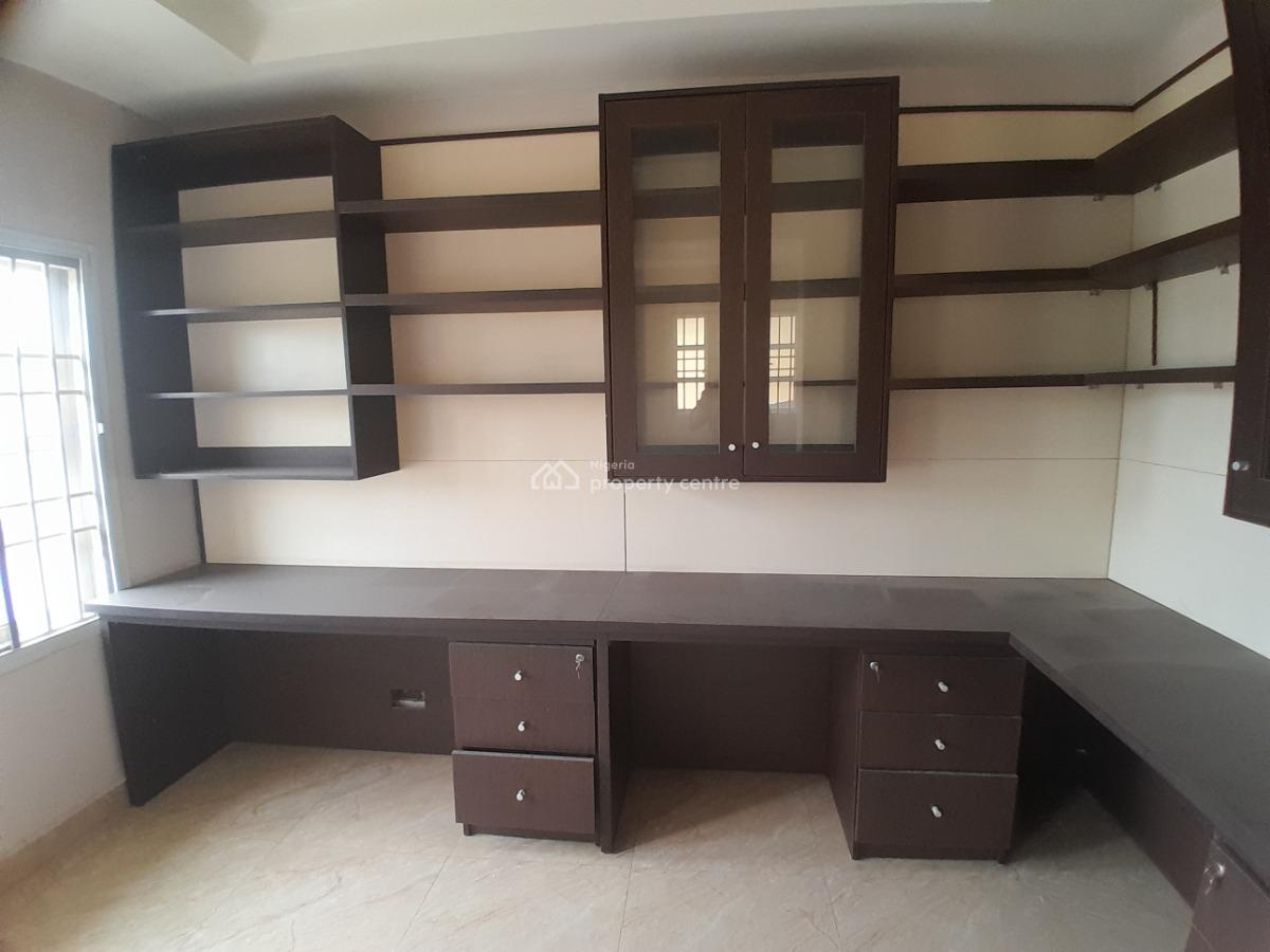 Serviced 5-bedroom Terrace Duplex with 2-room Bq for Office Use in Wus, Wuse 2, Abuja, Office Space for Rent