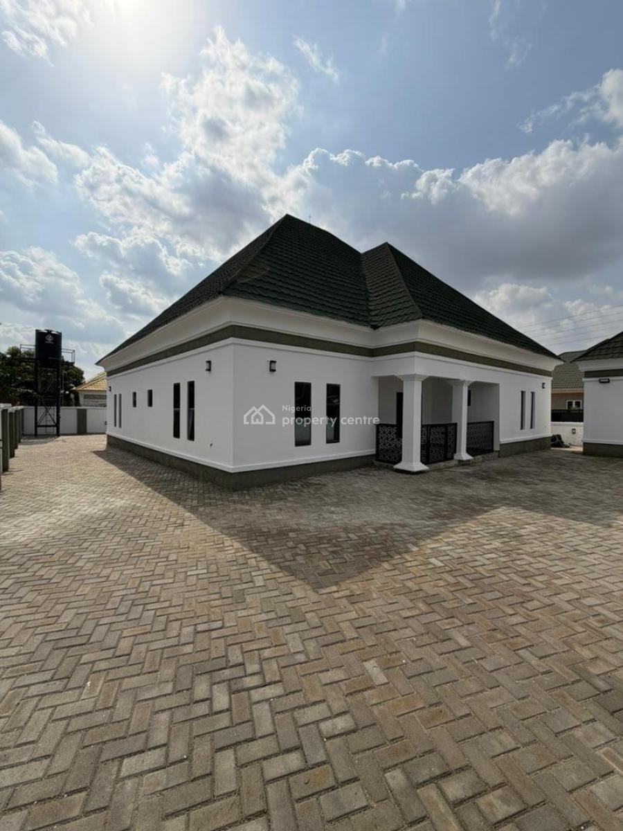 Well Build 3 Beds Bungalow 2 Rooms Bq, Apo, Abuja, Detached Duplex for Sale