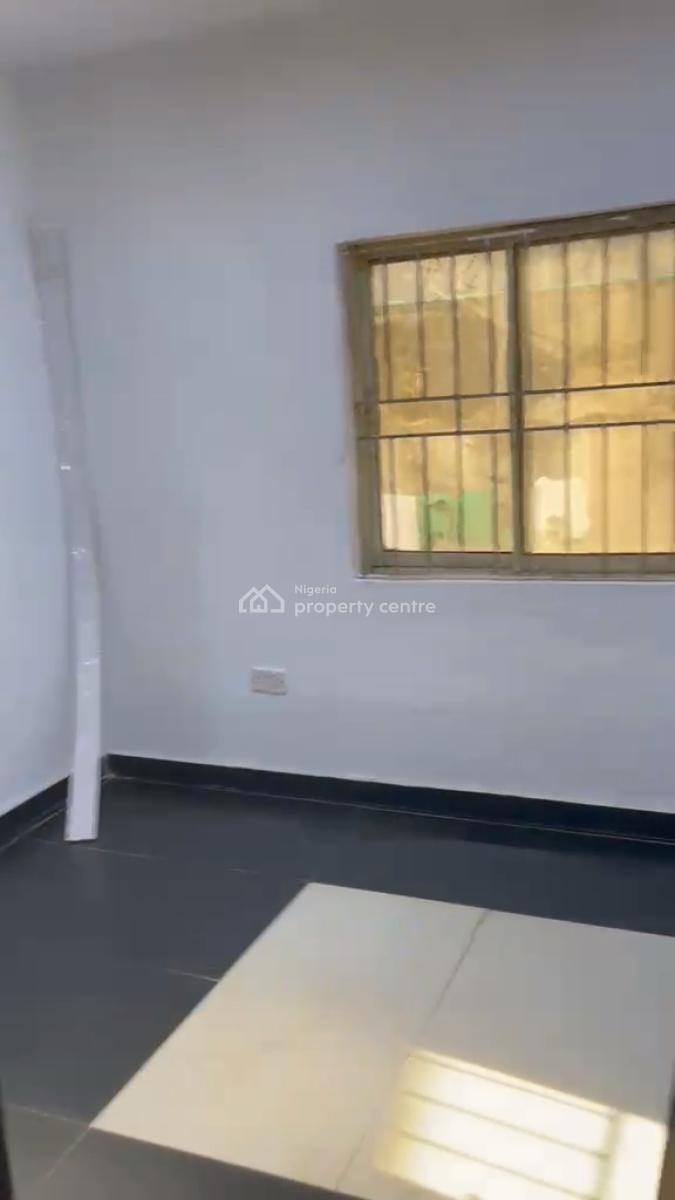 1 Room Office Space, Mende, Maryland, Lagos, Office Space for Rent