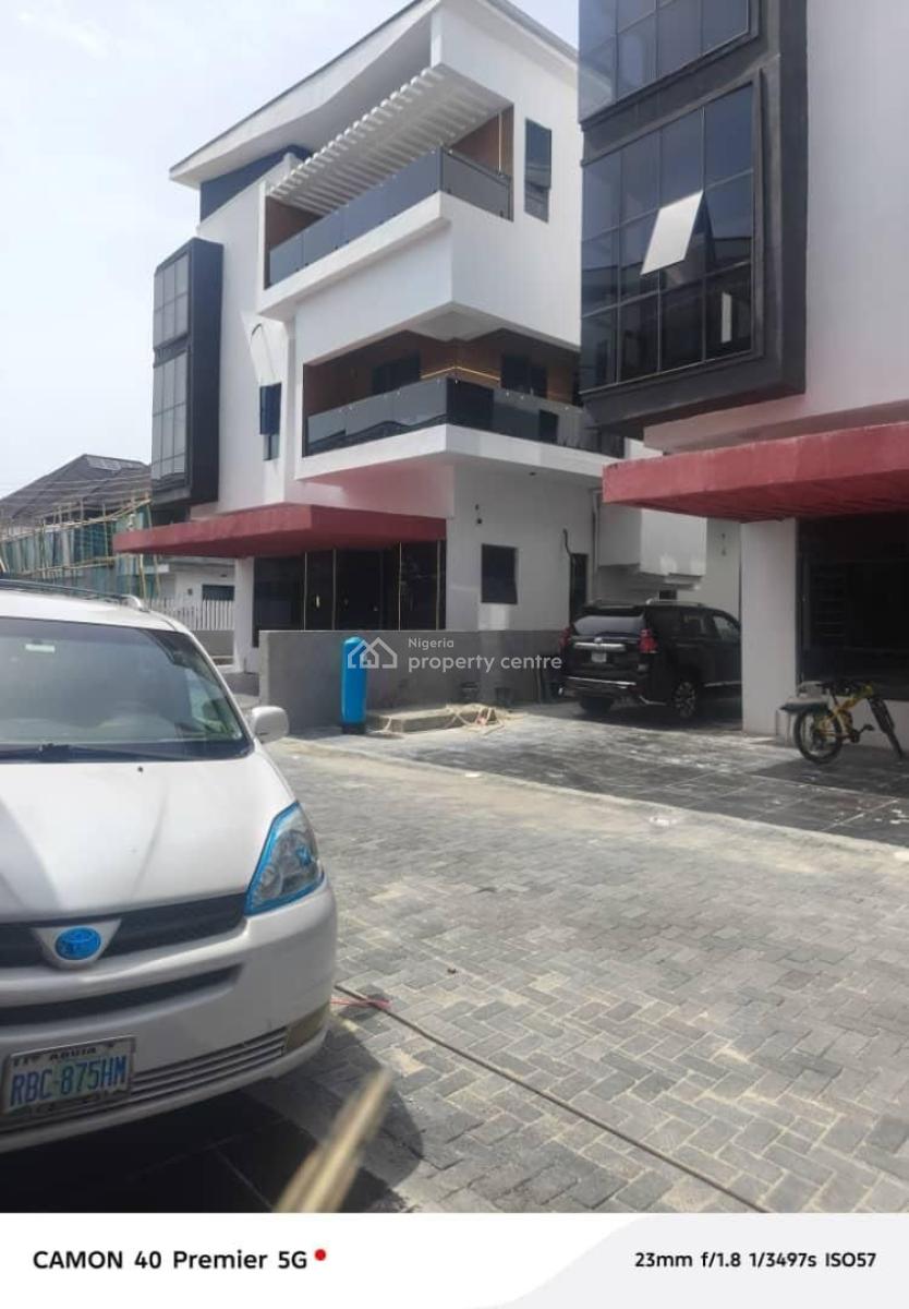 5 Bedroom Terrace House with Bq, Ologolo, Lekki, Lagos, Terraced Duplex for Sale