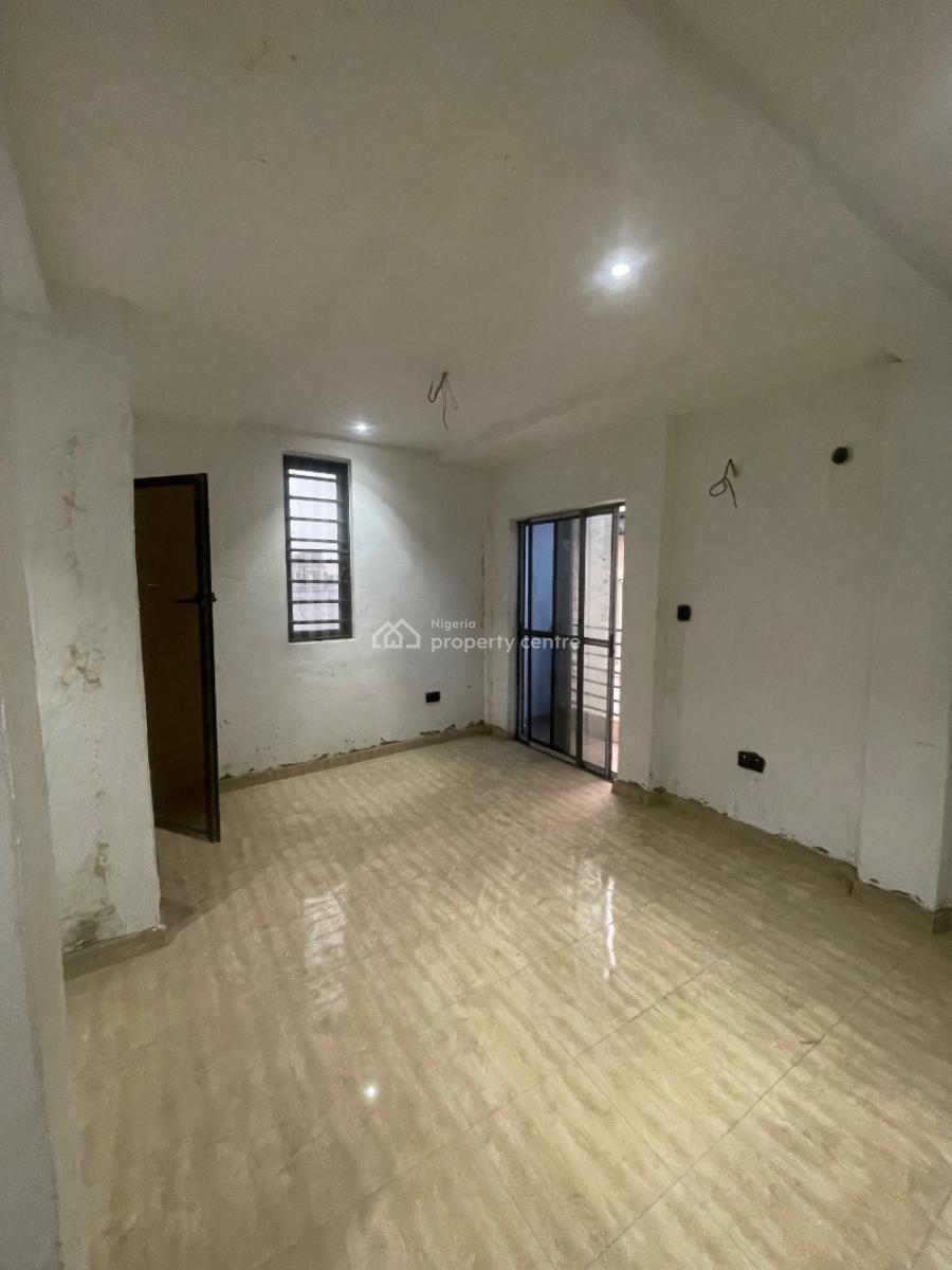 Newly Built and  Standard Room Self Contain, Yaba, Lagos, Self Contain (single Rooms) for Rent