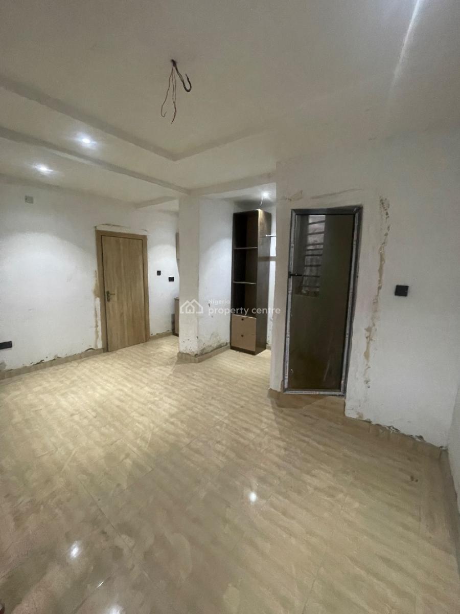Newly Built and  Standard Room Self Contain, Yaba, Lagos, Self Contain (single Rooms) for Rent