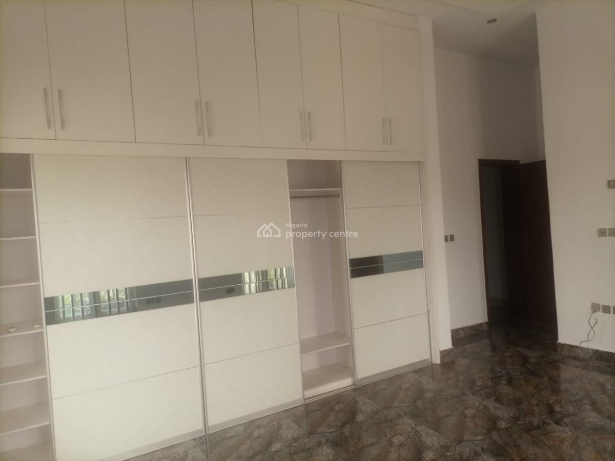 Exquisitely Finished 3 Bedroom Flat with Bq Pool Gym Elevator and 24hr, Banana Island, Ikoyi, Lagos, Flat / Apartment for Rent