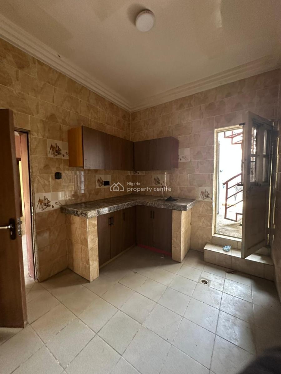 Renovated 2 Bedroom Flat, Associated Estate Karmo After Lifecamp, Karmo, Abuja, Flat / Apartment for Rent